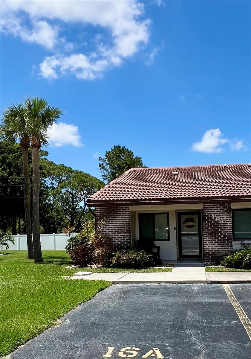 Image 4 of 58 For 7360 Ulmerton Road 16a