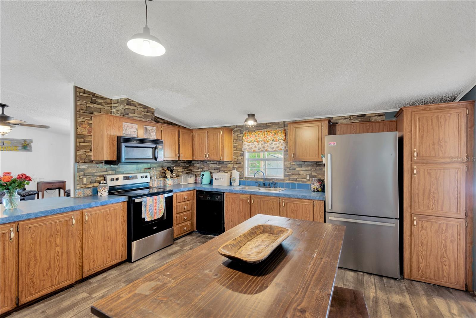 Image 11 of 35 For 4716 Summerall Road