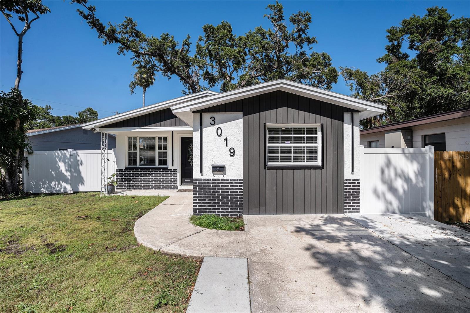 Details for 3019 Park Street N, ST PETERSBURG, FL 33710
