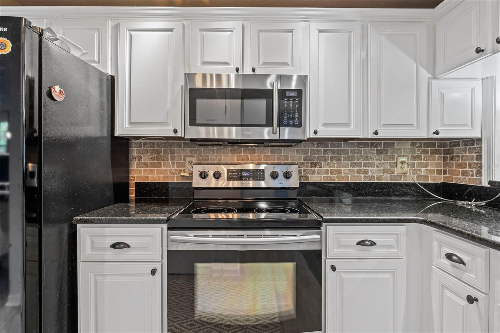 Image 31 of 56 For 2665 Sequoia Terrace 306
