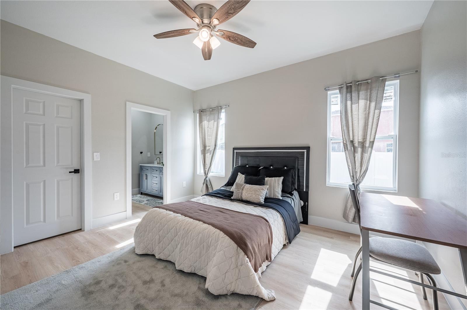 Image 10 of 26 For 6215 44th Street