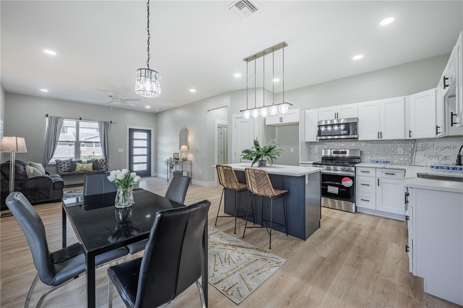 Image 4 of 26 For 6215 44th Street