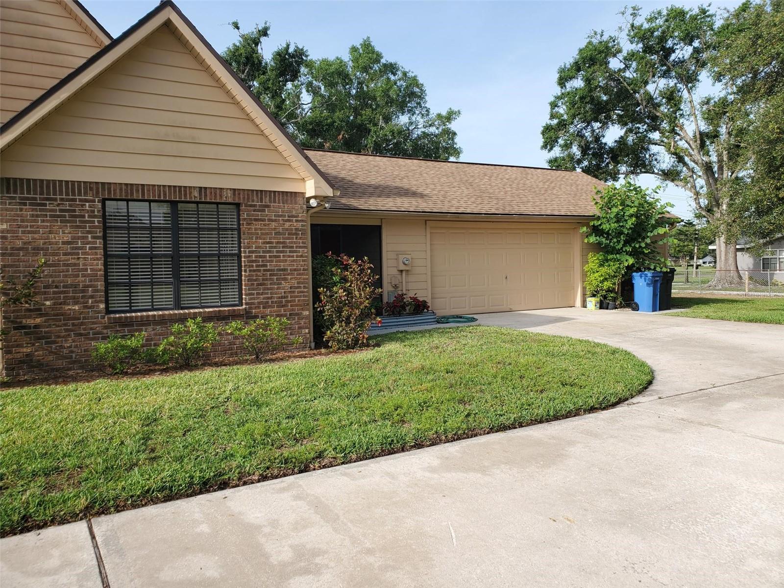 Image 70 of 75 For 2615 Southern Oaks Place