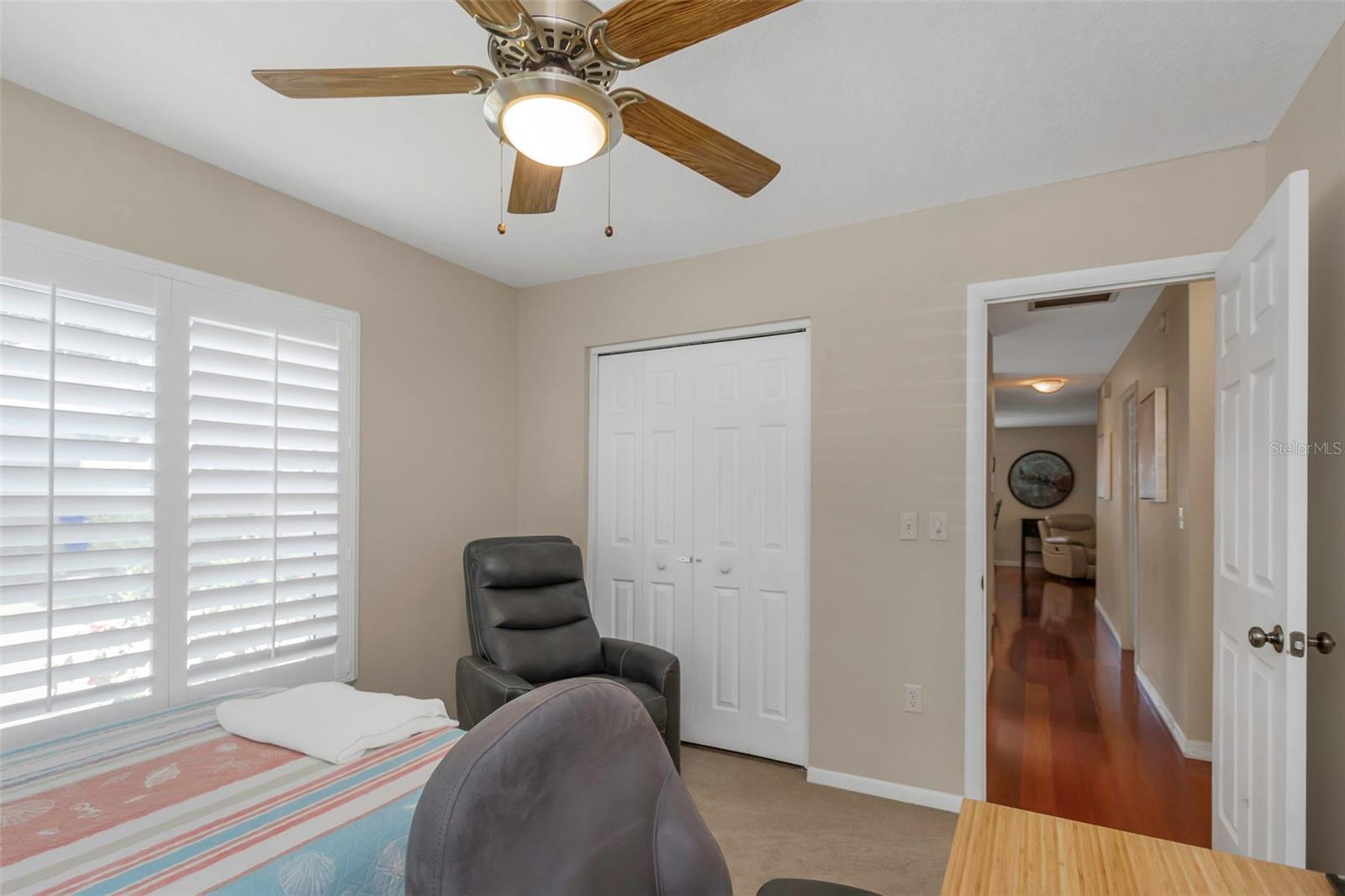 Image 19 of 60 For 1542 Dinnerbell Lane E