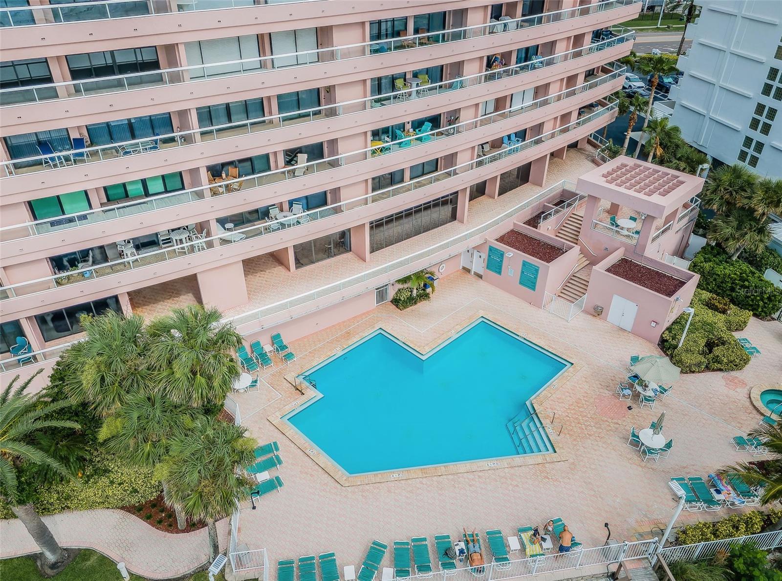 Image 11 of 59 For 1340 Gulf Boulevard 16a