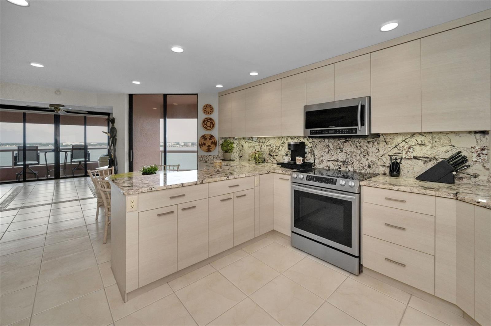 Image 28 of 59 For 1340 Gulf Boulevard 16a