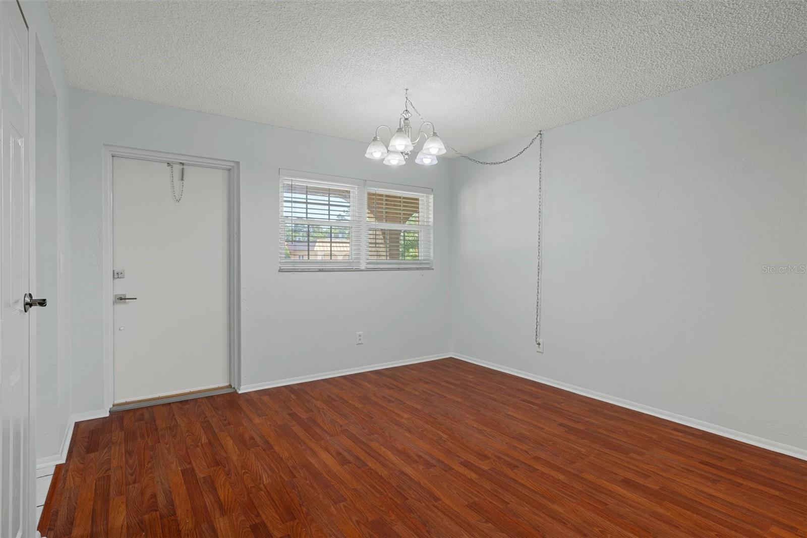 Image 5 of 28 For 4500 Bay Drive 113