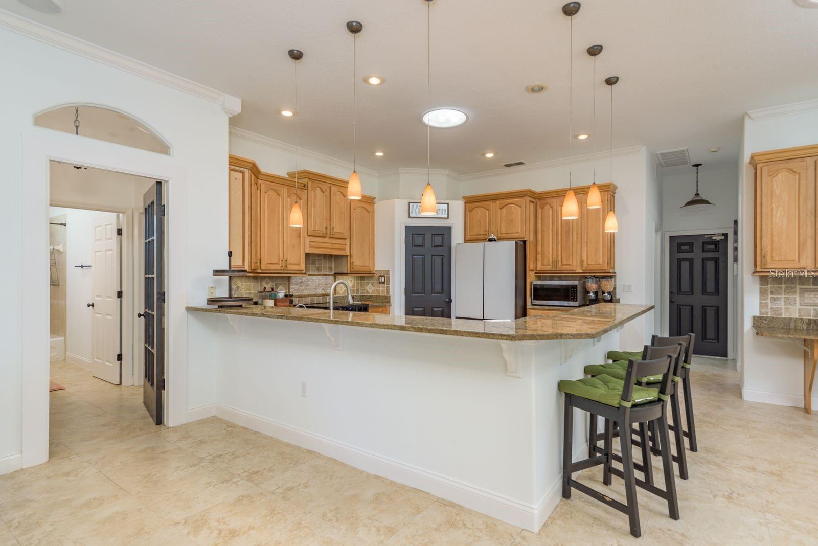 Image 18 of 45 For 6219 Riviera Lane