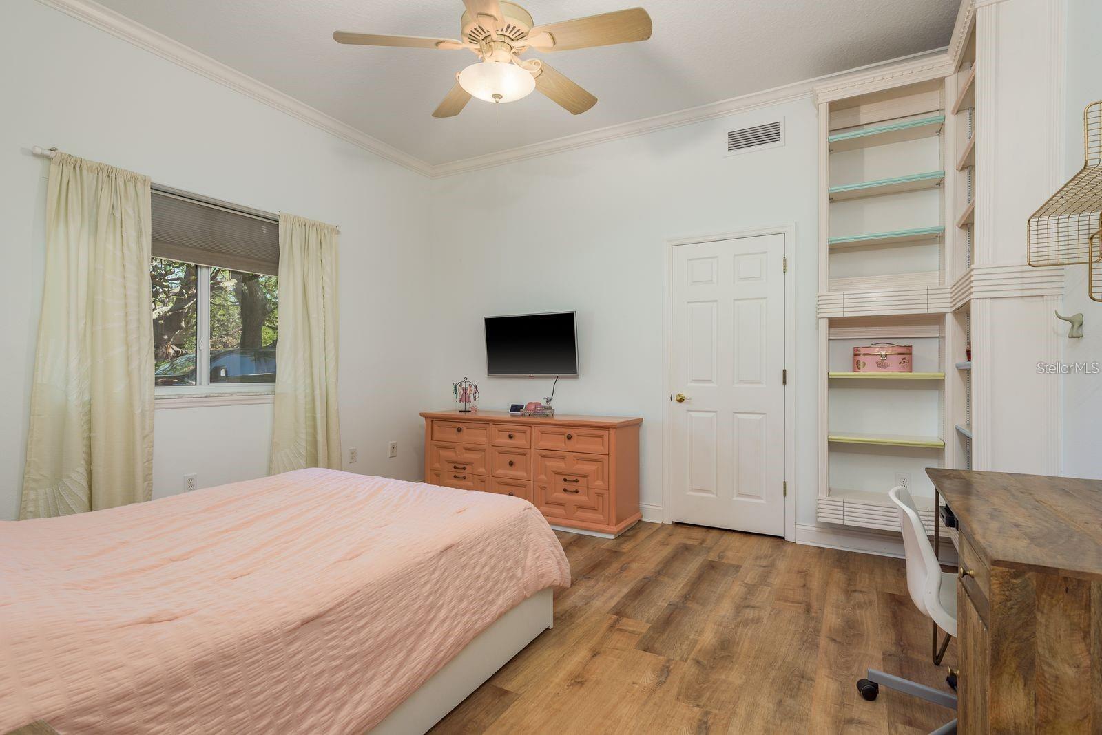 Image 24 of 45 For 6219 Riviera Lane