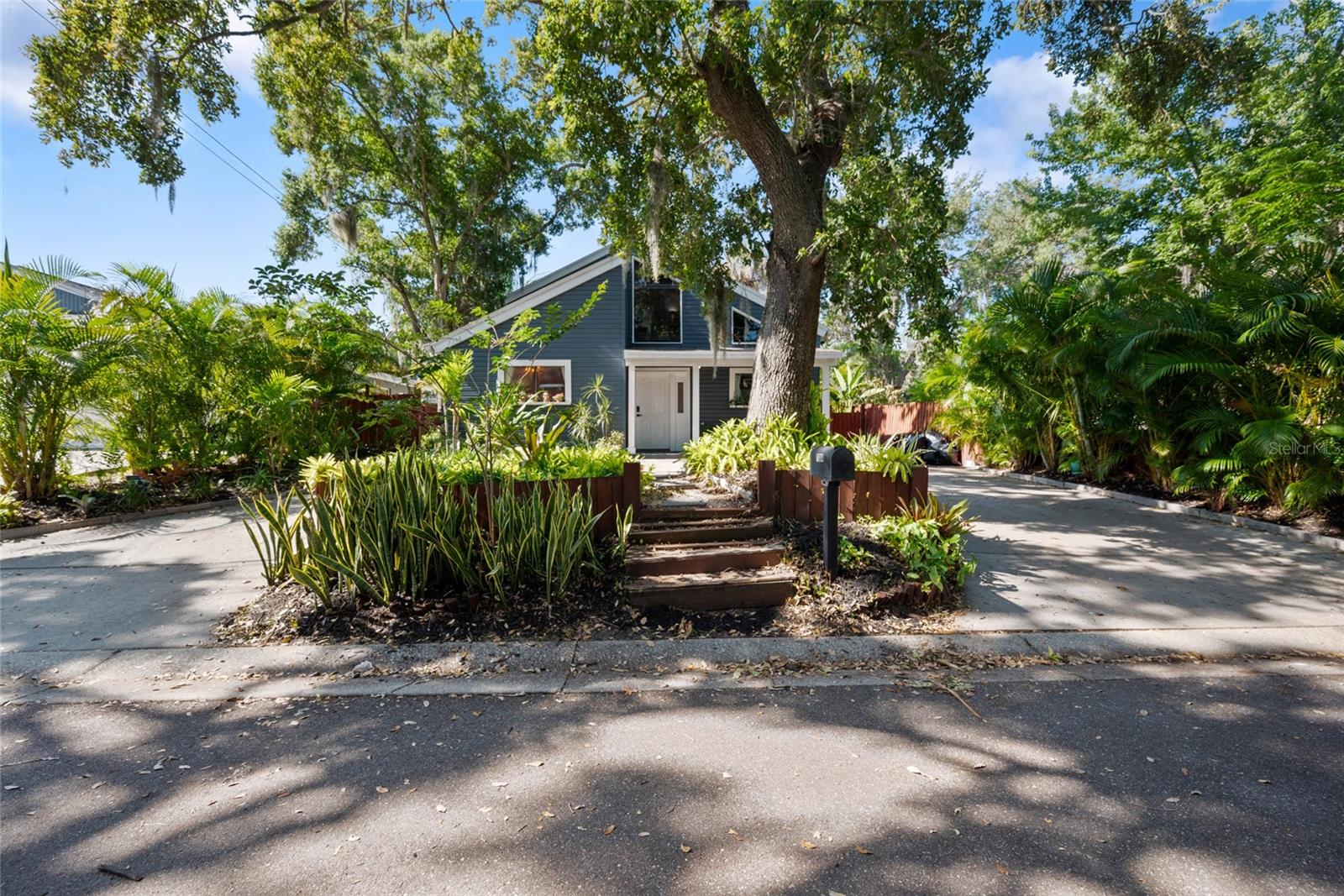 Details for 1304 Withlacoochee Street, SAFETY HARBOR, FL 34695