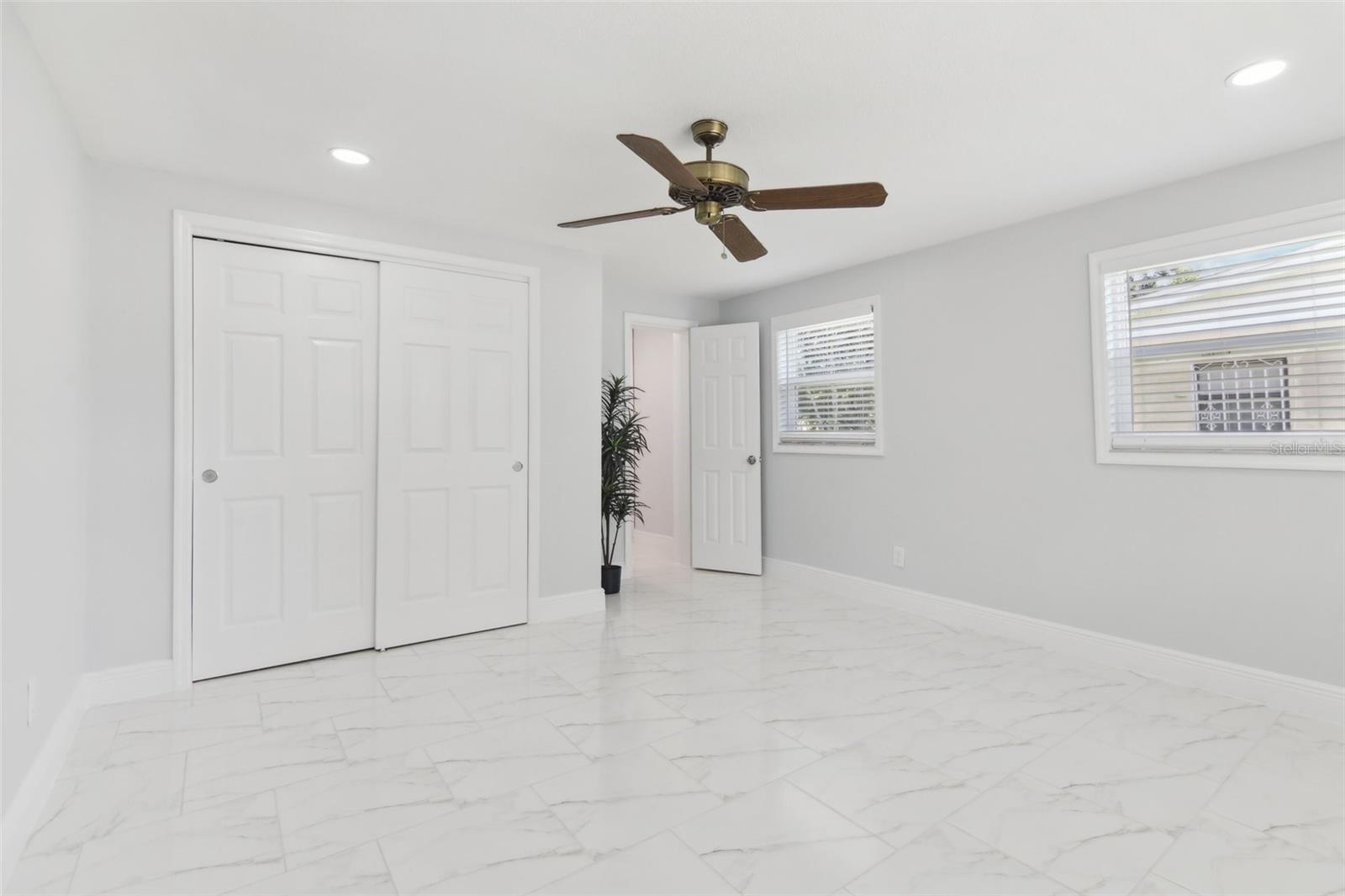Image 22 of 41 For 7110 Bonito Street