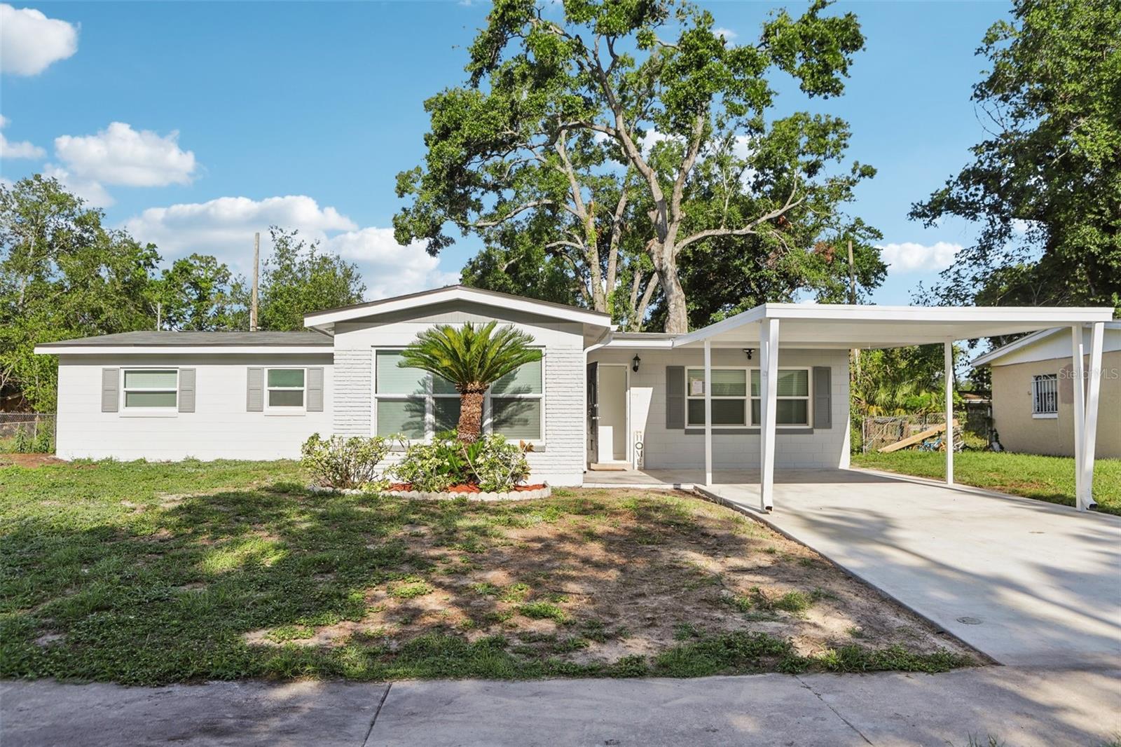 Image 3 of 41 For 7110 Bonito Street
