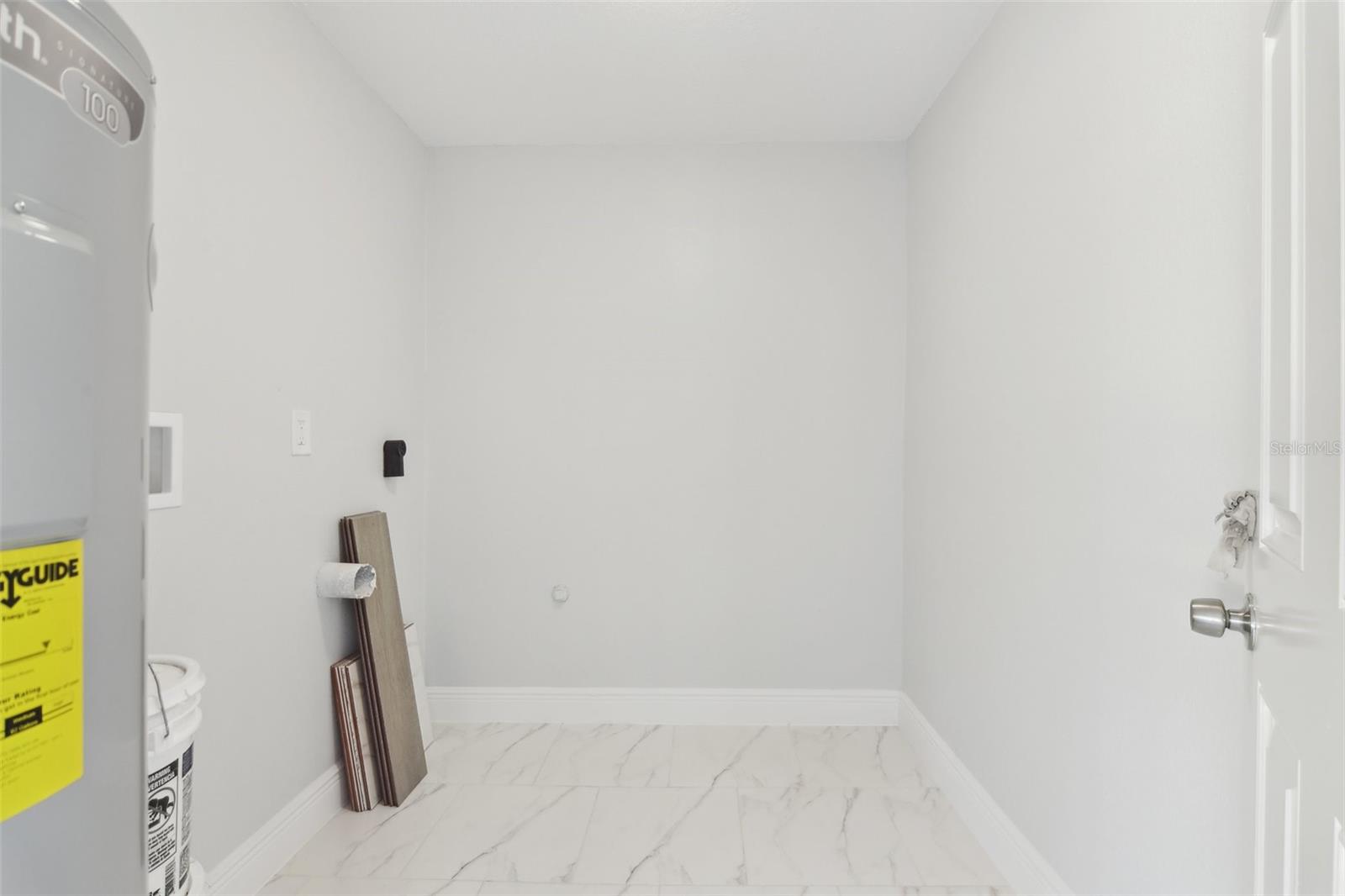 Image 36 of 41 For 7110 Bonito Street