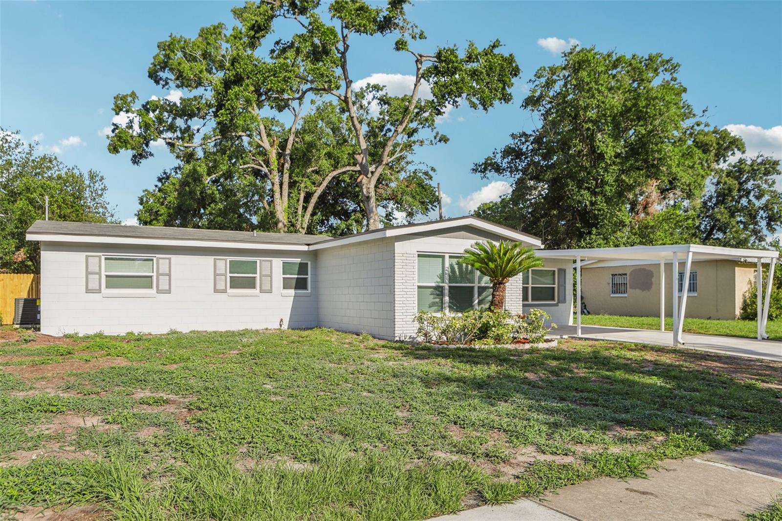 Image 4 of 41 For 7110 Bonito Street
