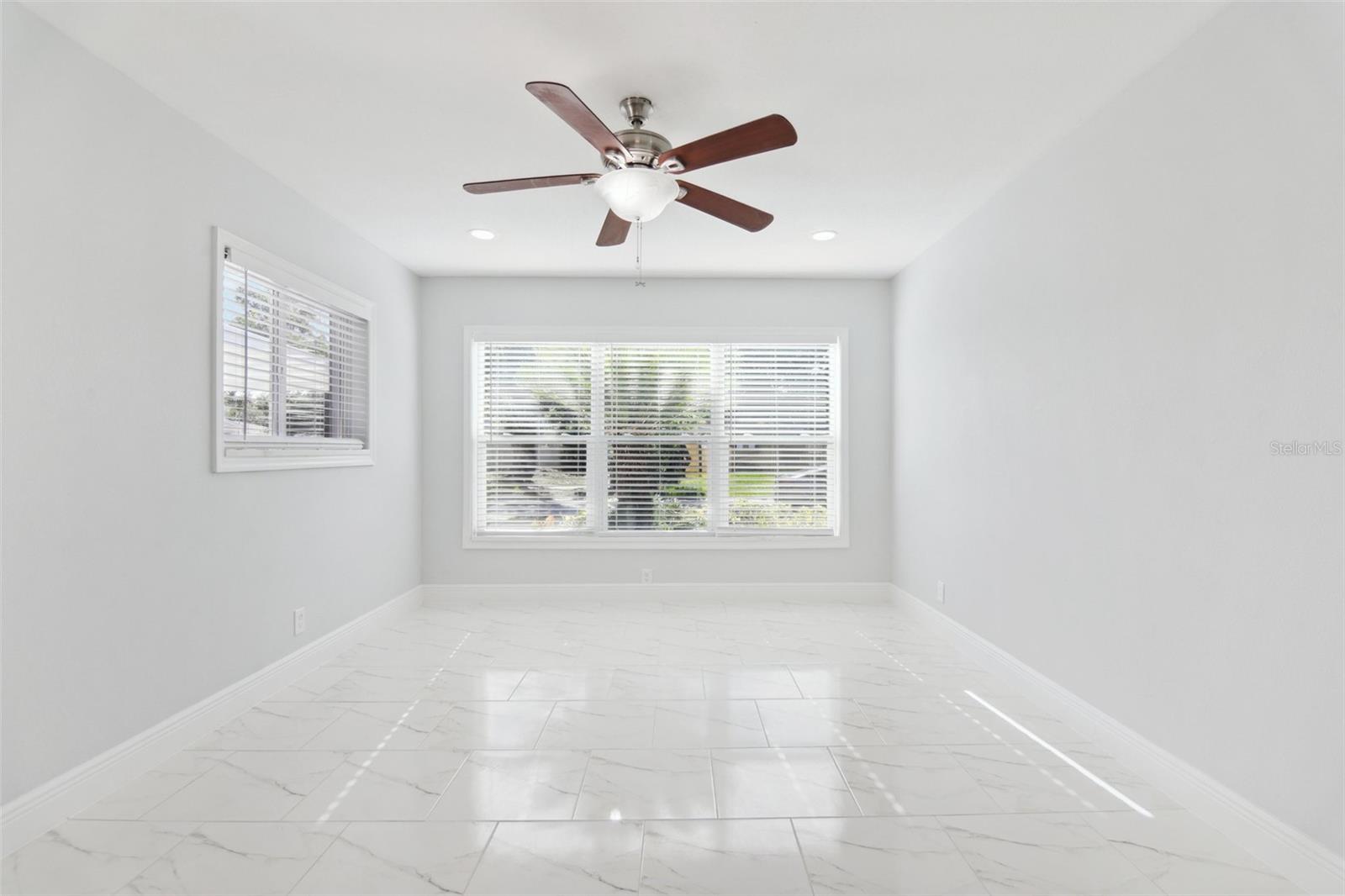 Image 8 of 41 For 7110 Bonito Street
