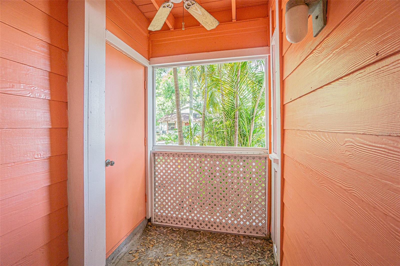 Image 17 of 21 For 3002 Cleveland Street C3
