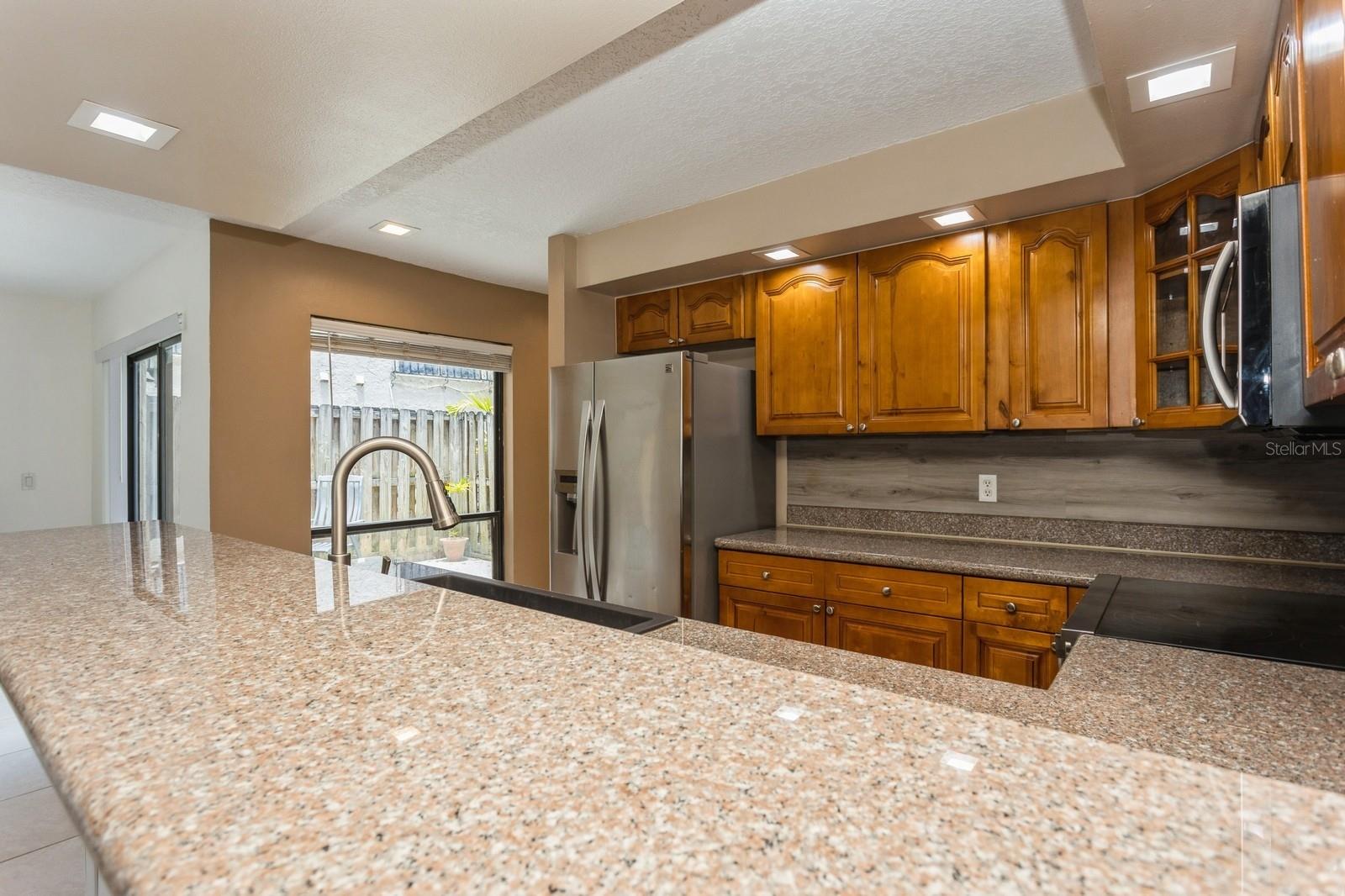Image 16 of 41 For 6262 142nd Avenue N 607