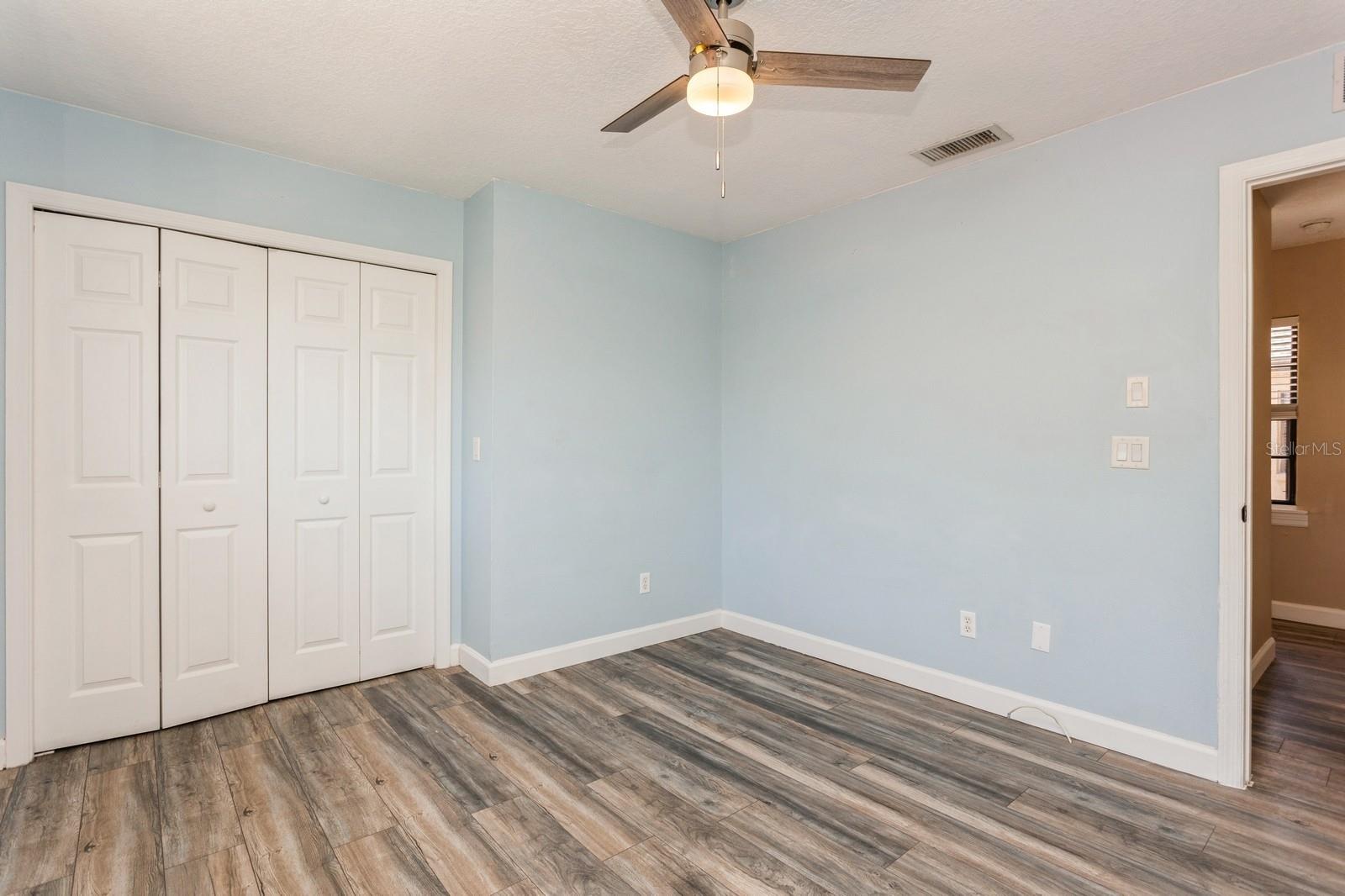 Image 25 of 41 For 6262 142nd Avenue N 607