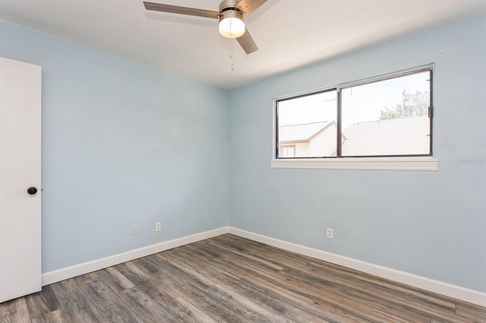 Image 27 of 41 For 6262 142nd Avenue N 607