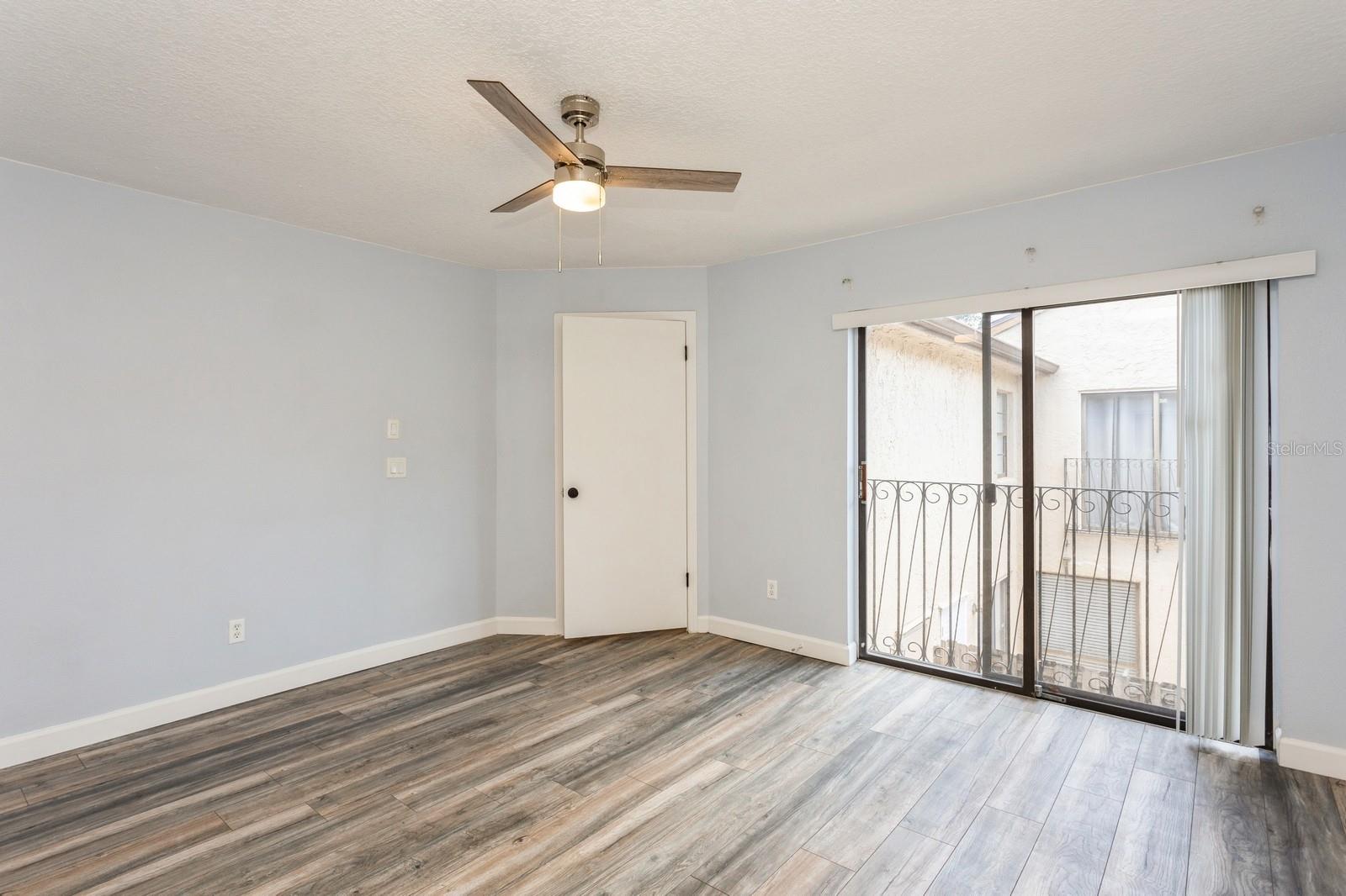 Image 31 of 41 For 6262 142nd Avenue N 607
