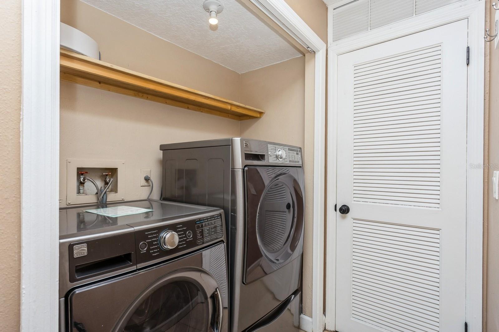 Image 33 of 41 For 6262 142nd Avenue N 607