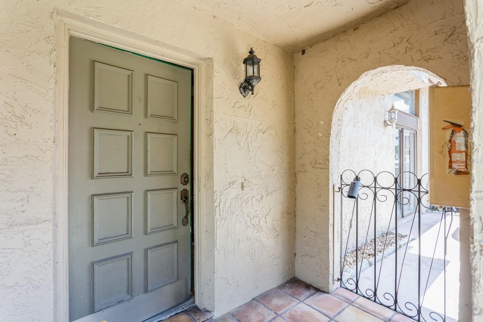 Image 4 of 41 For 6262 142nd Avenue N 607