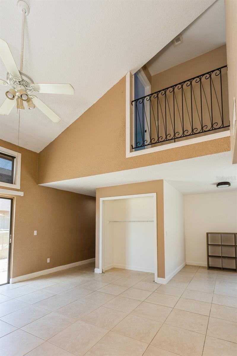 Image 7 of 41 For 6262 142nd Avenue N 607