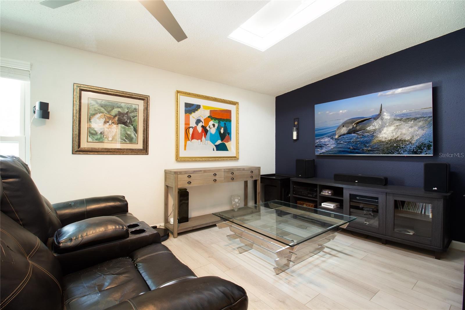 Image 7 of 43 For 5951 32nd Avenue N