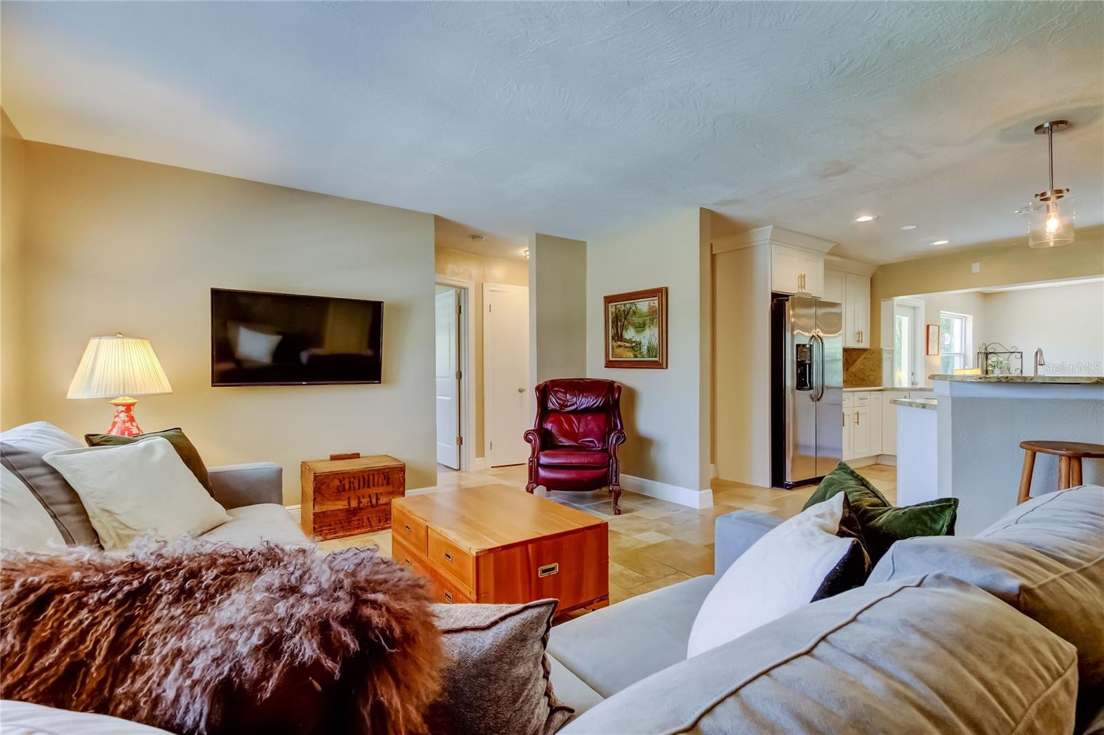 Image 10 of 47 For 4174 14th Lane Ne