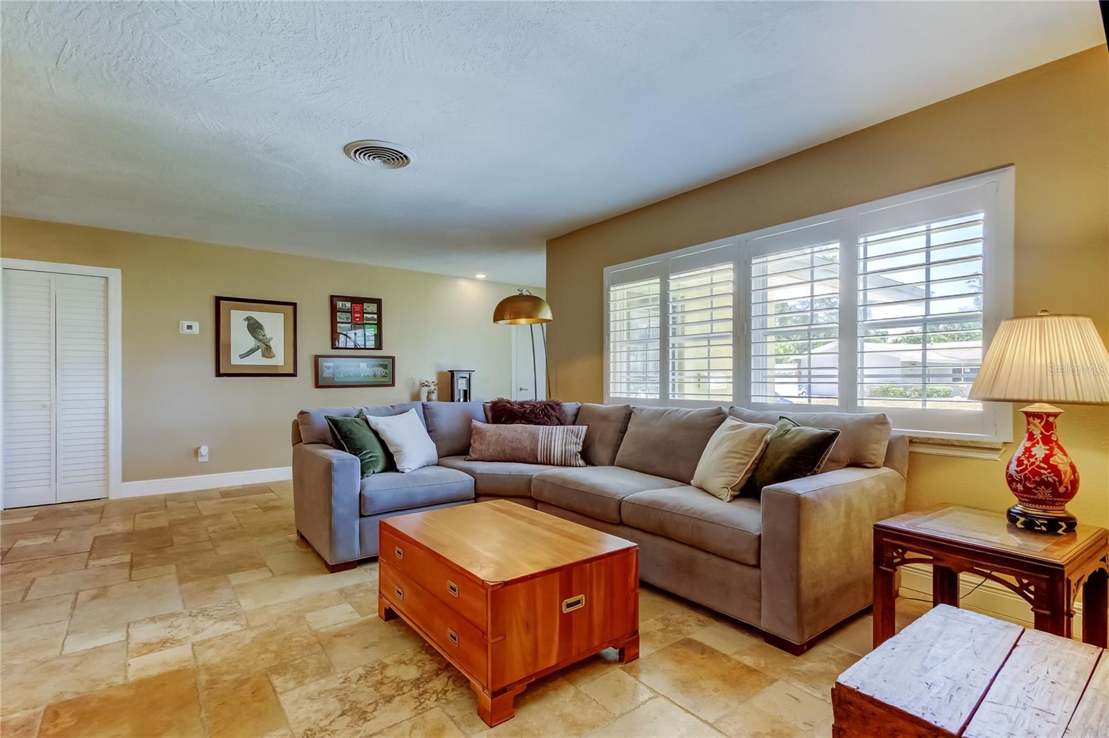 Image 13 of 47 For 4174 14th Lane Ne