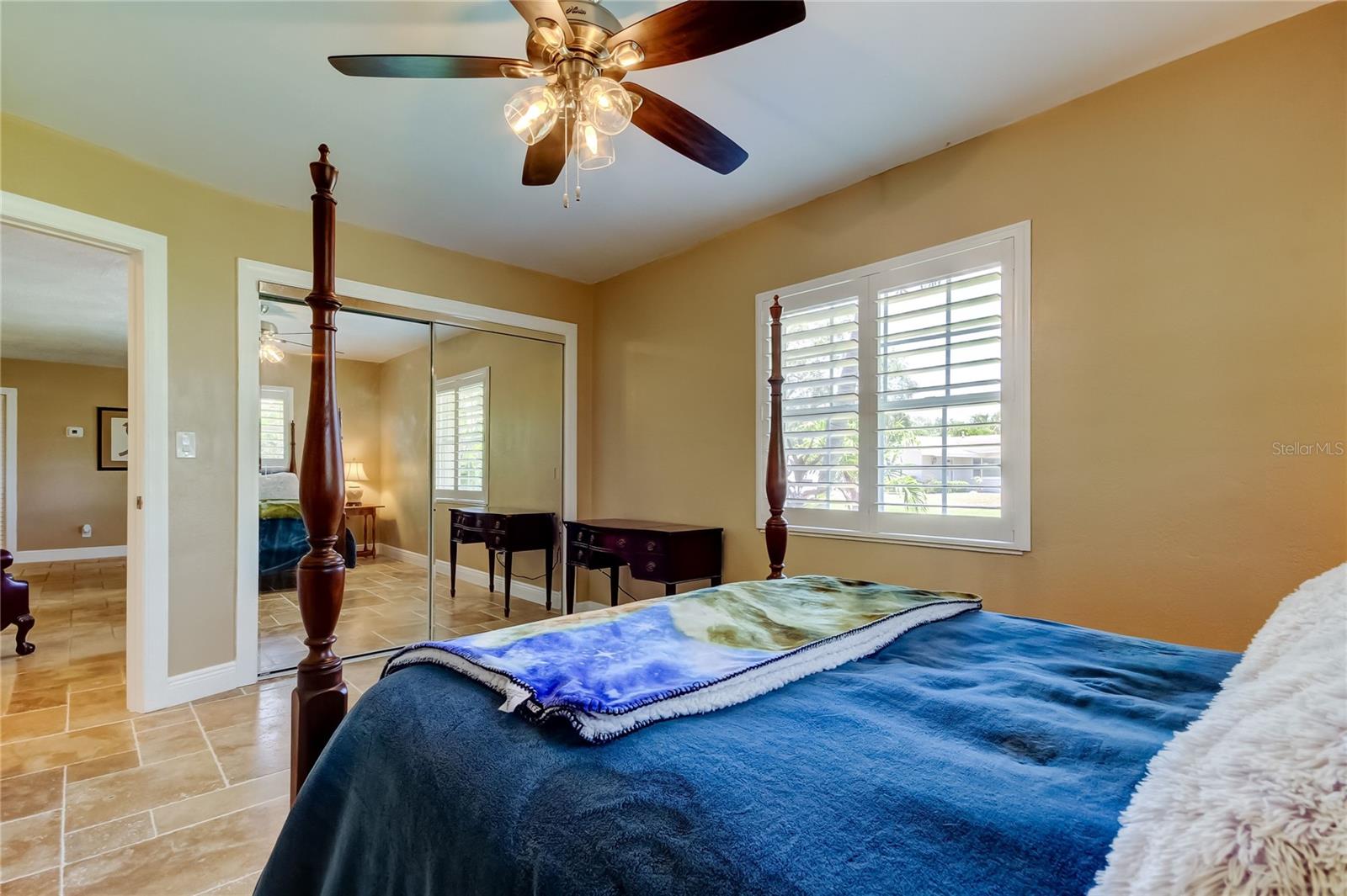 Image 17 of 47 For 4174 14th Lane Ne
