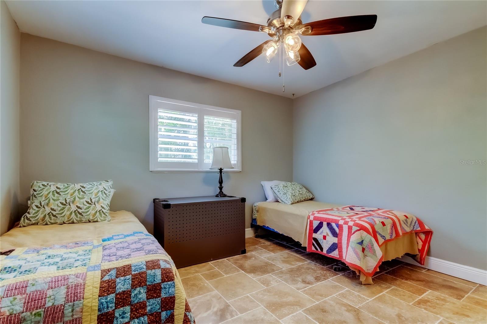 Image 21 of 47 For 4174 14th Lane Ne