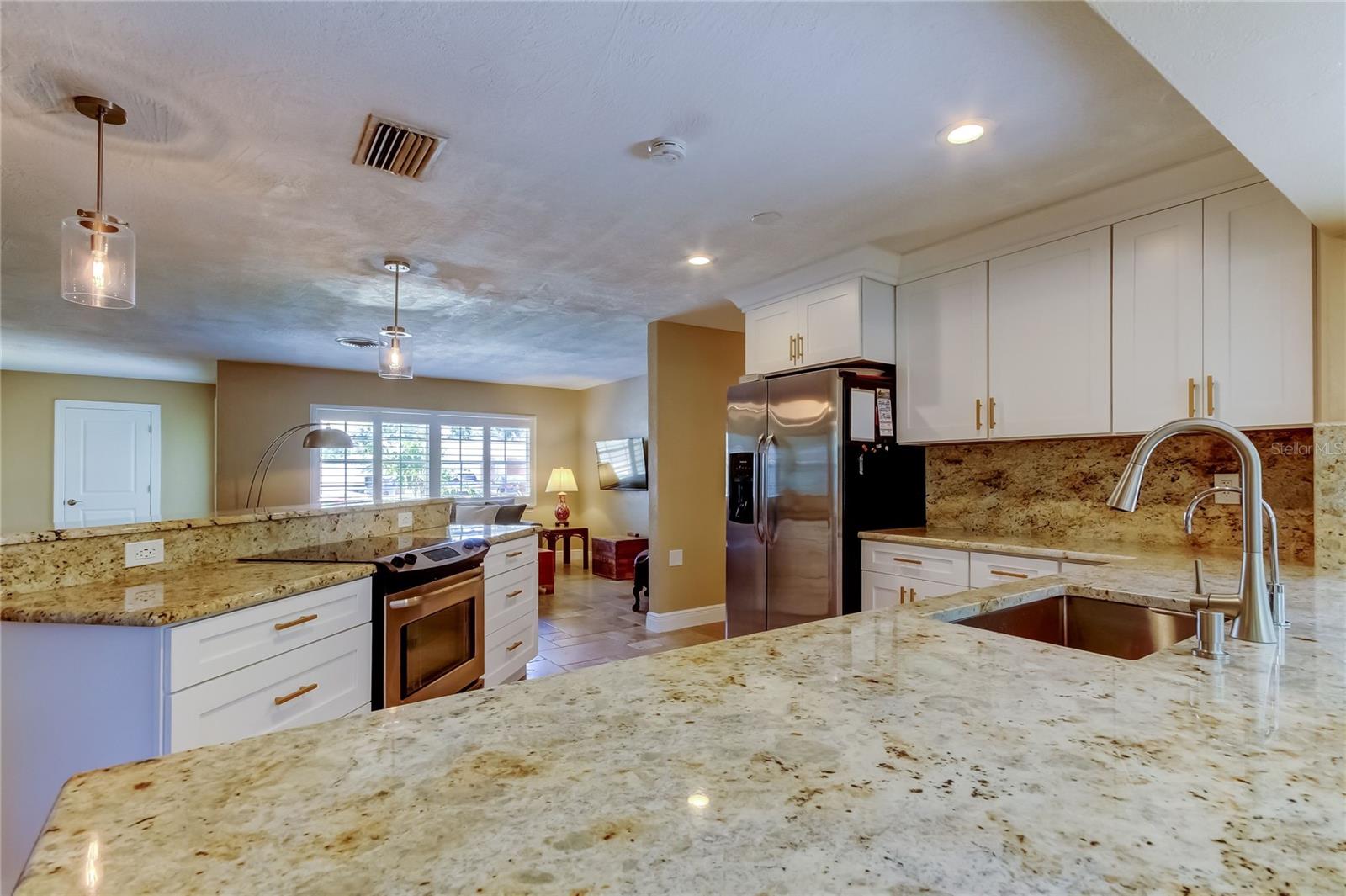 Image 34 of 47 For 4174 14th Lane Ne