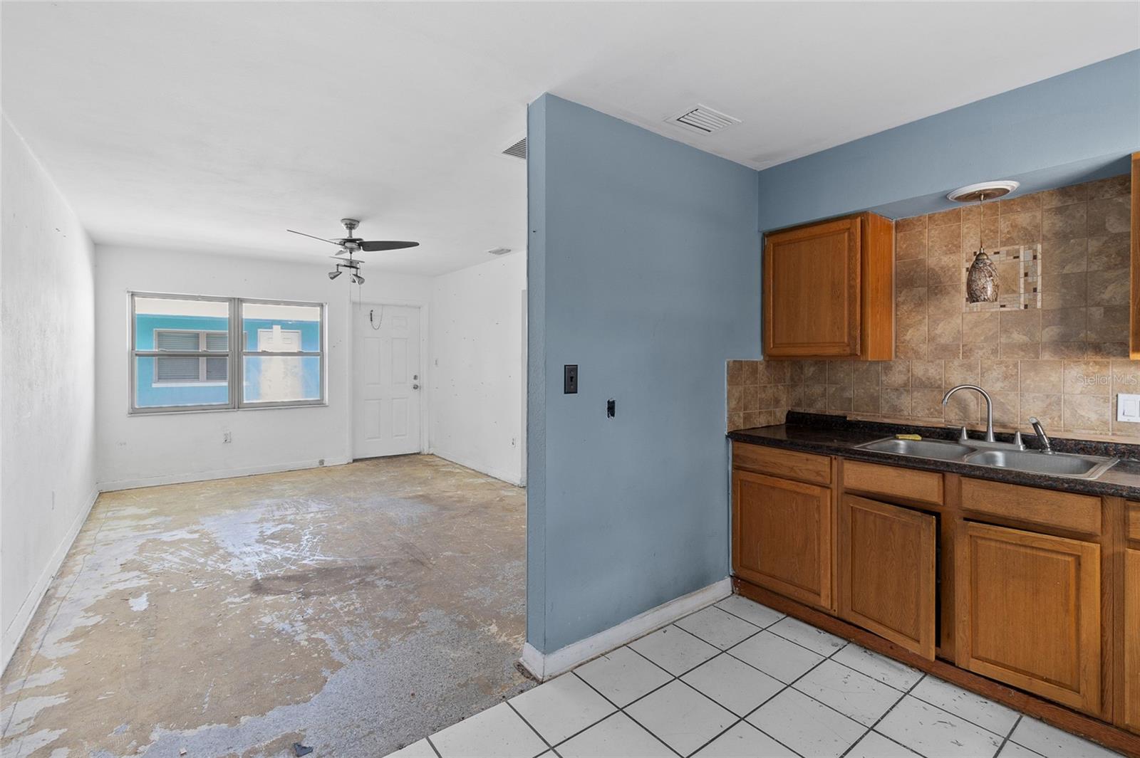 Image 10 of 28 For 410 73rd Avenue