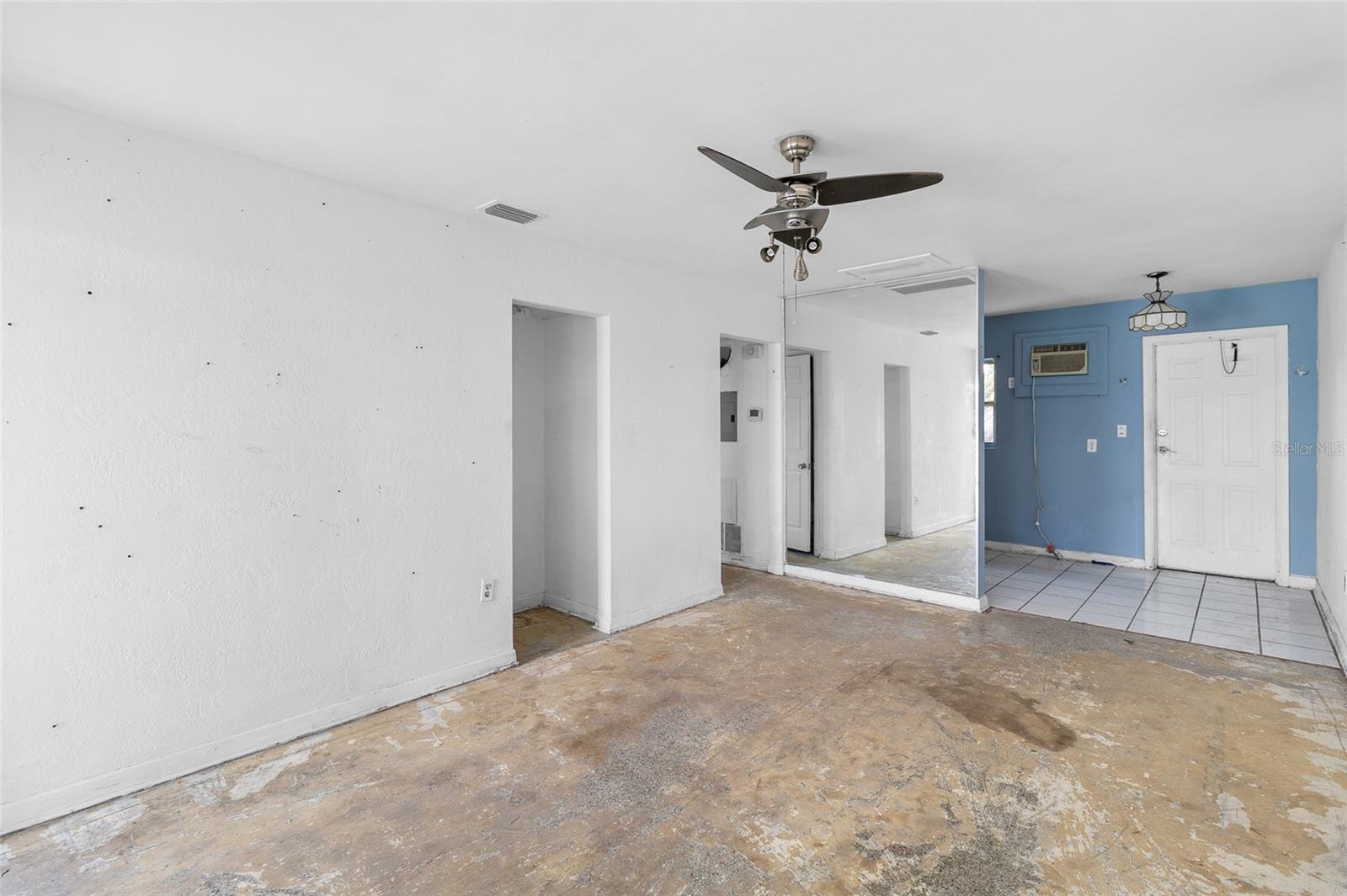 Image 6 of 28 For 410 73rd Avenue