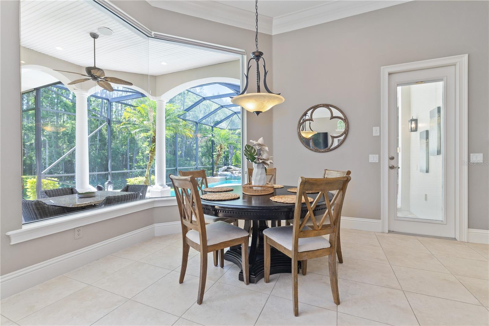 Image 16 of 52 For 4512 Cheval Boulevard