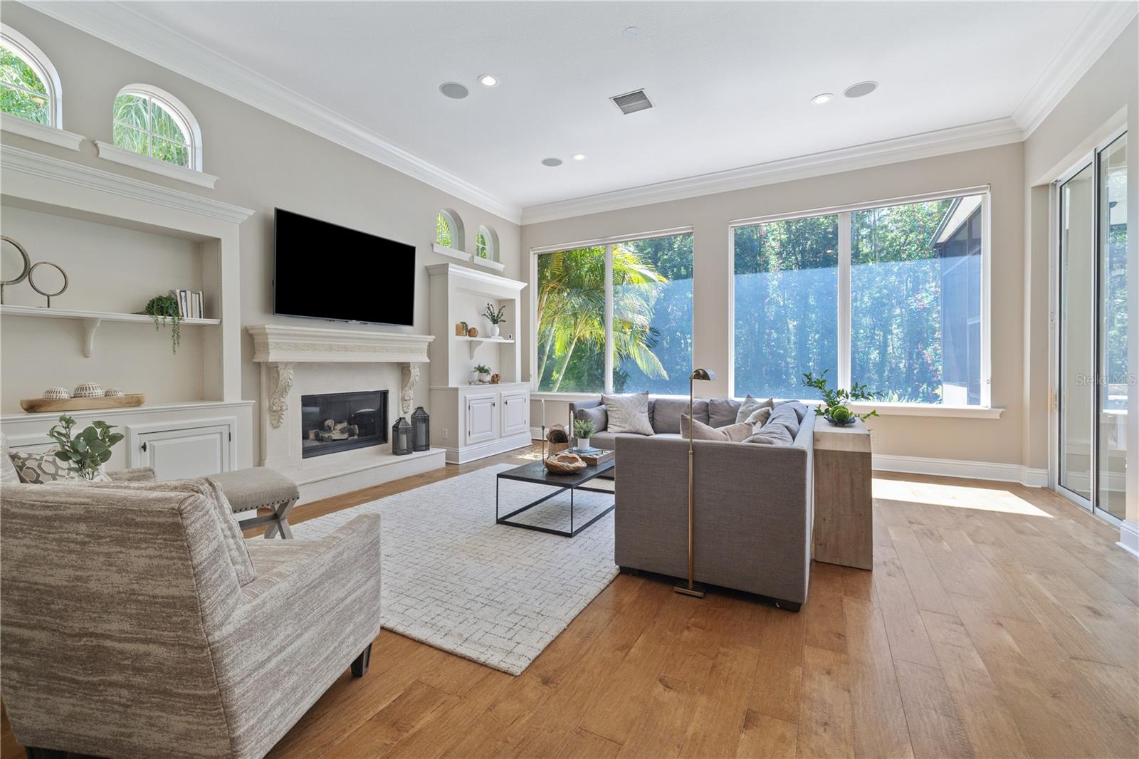 Image 17 of 52 For 4512 Cheval Boulevard