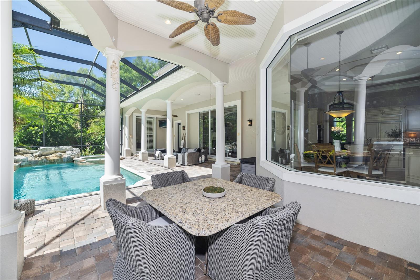 Image 20 of 52 For 4512 Cheval Boulevard