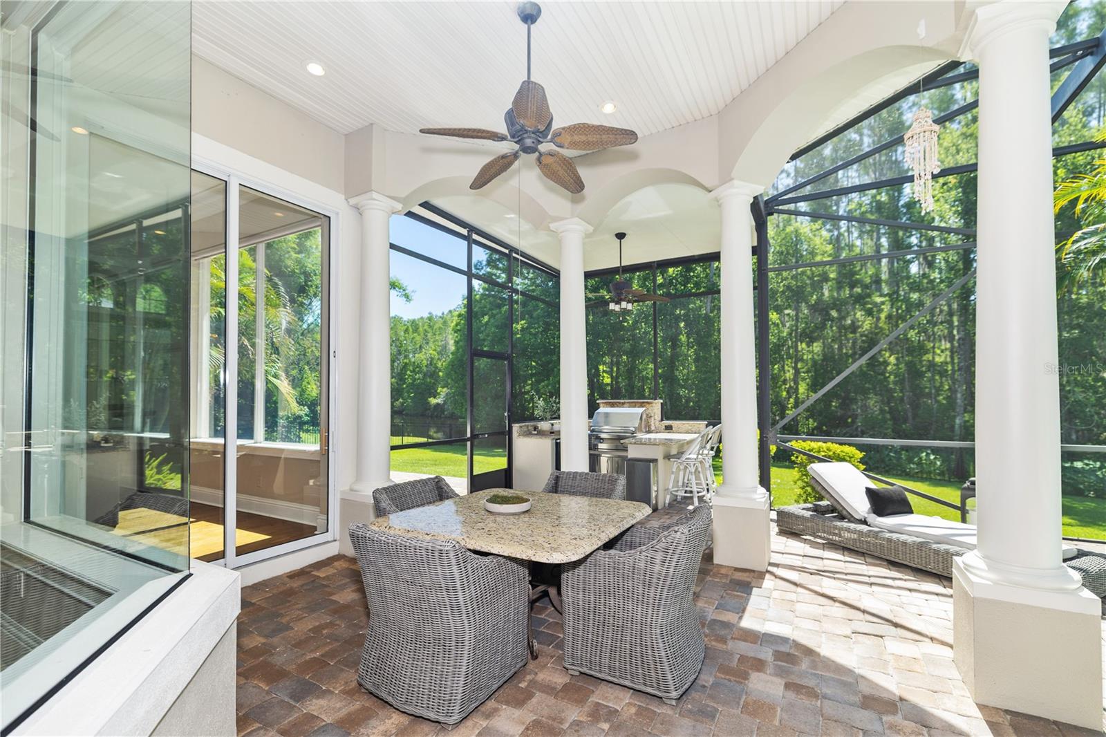 Image 21 of 52 For 4512 Cheval Boulevard