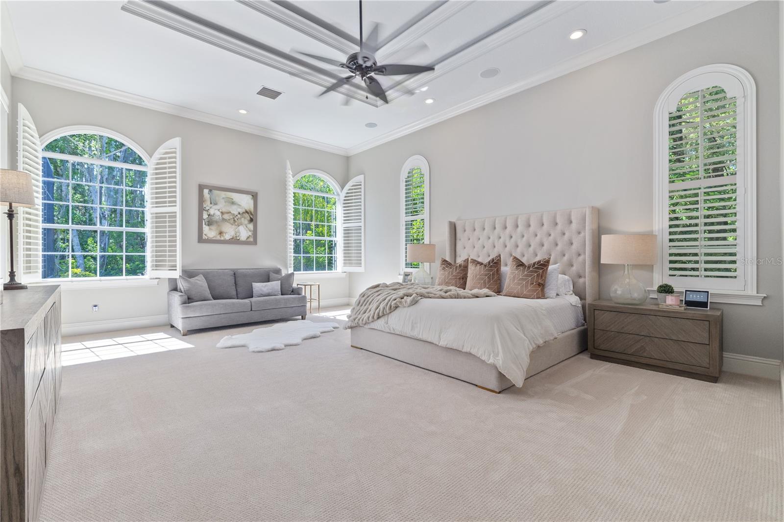 Image 23 of 52 For 4512 Cheval Boulevard