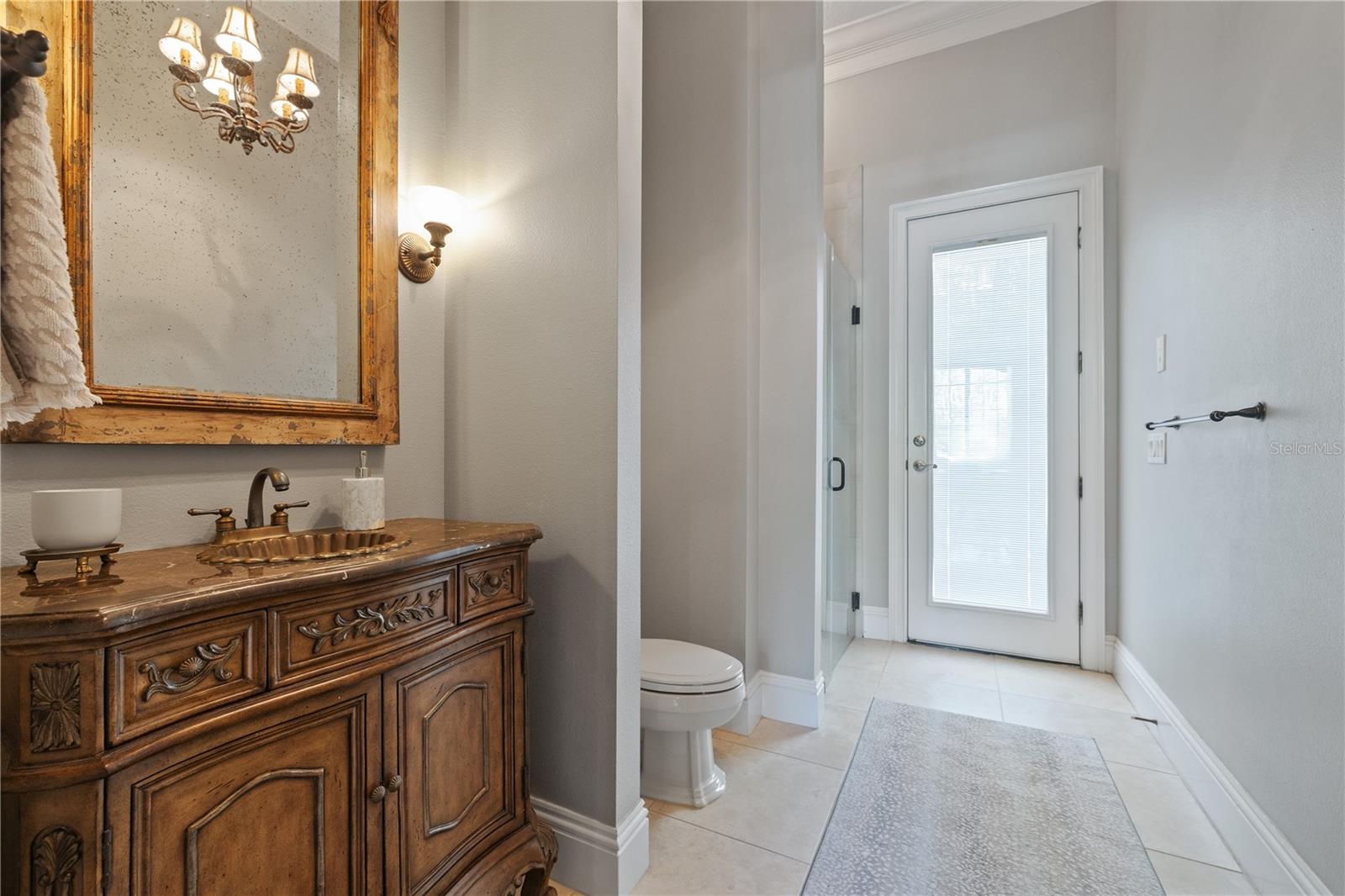 Image 31 of 52 For 4512 Cheval Boulevard