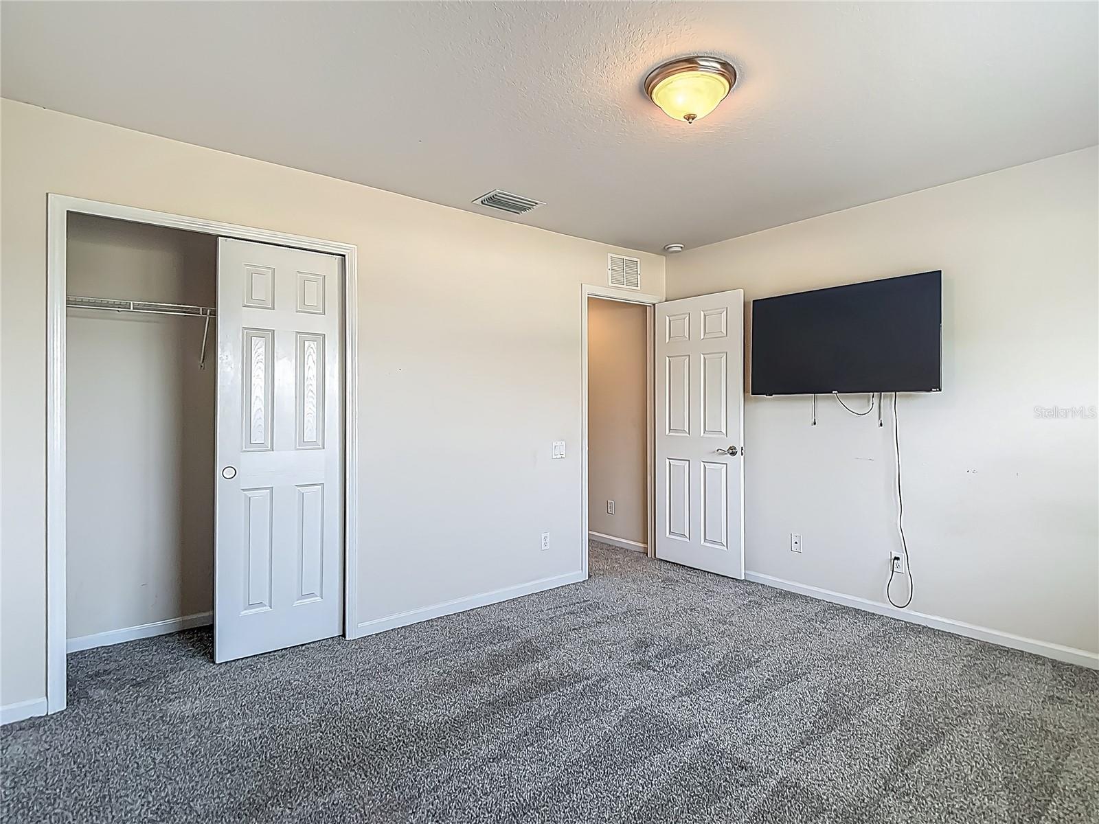 Image 47 of 78 For 14137 Wake Robin Drive