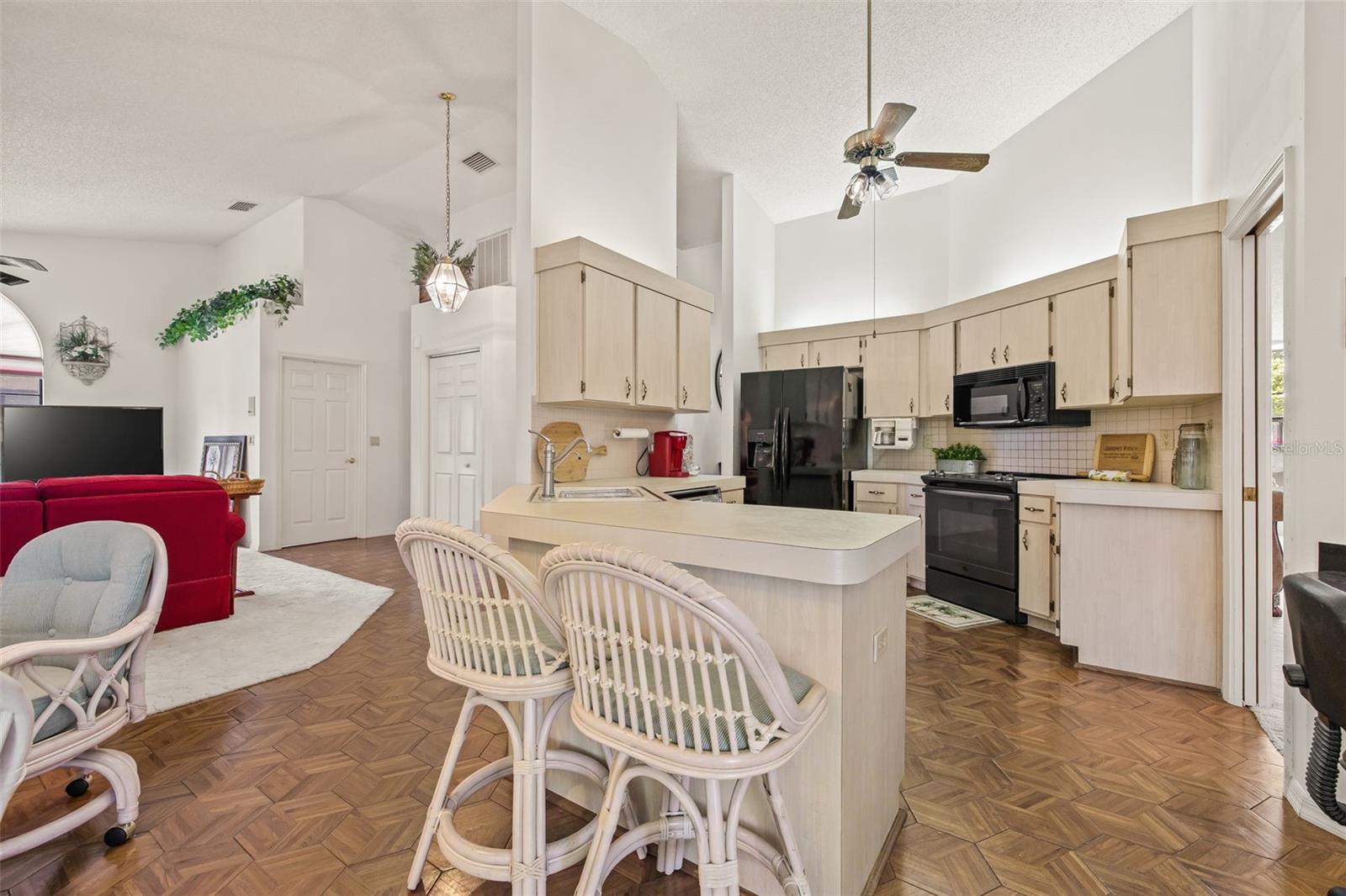 Image 18 of 47 For 5434 Wellfield Road