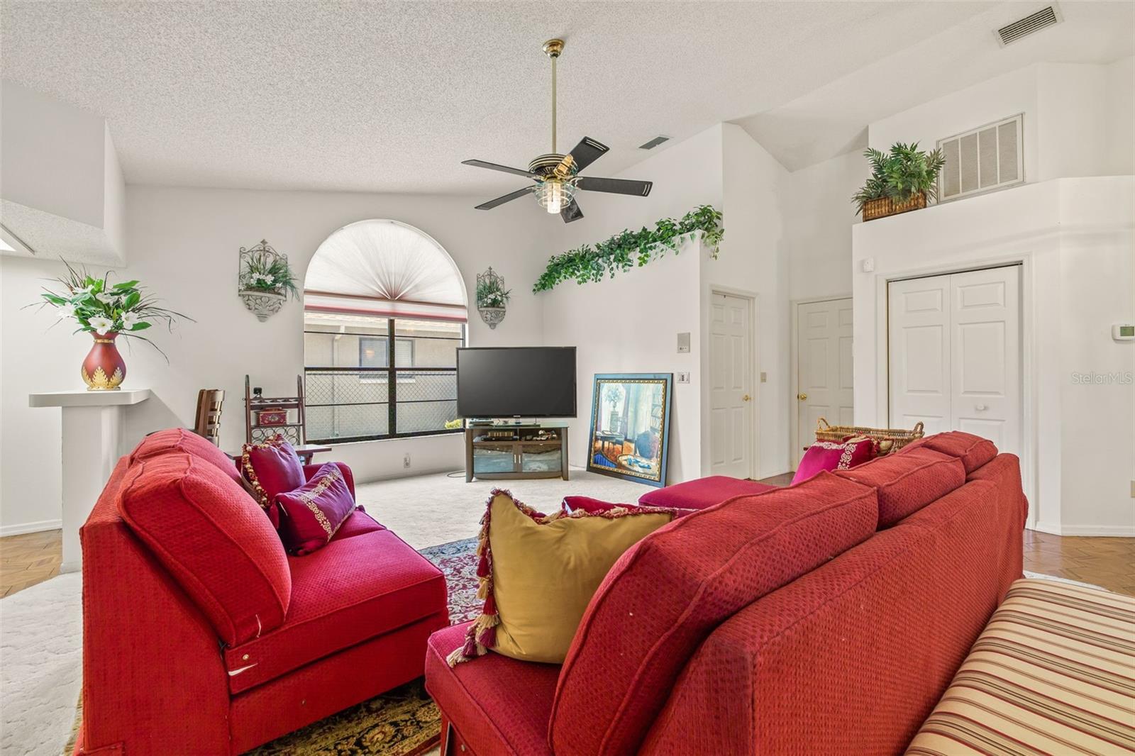 Image 22 of 47 For 5434 Wellfield Road