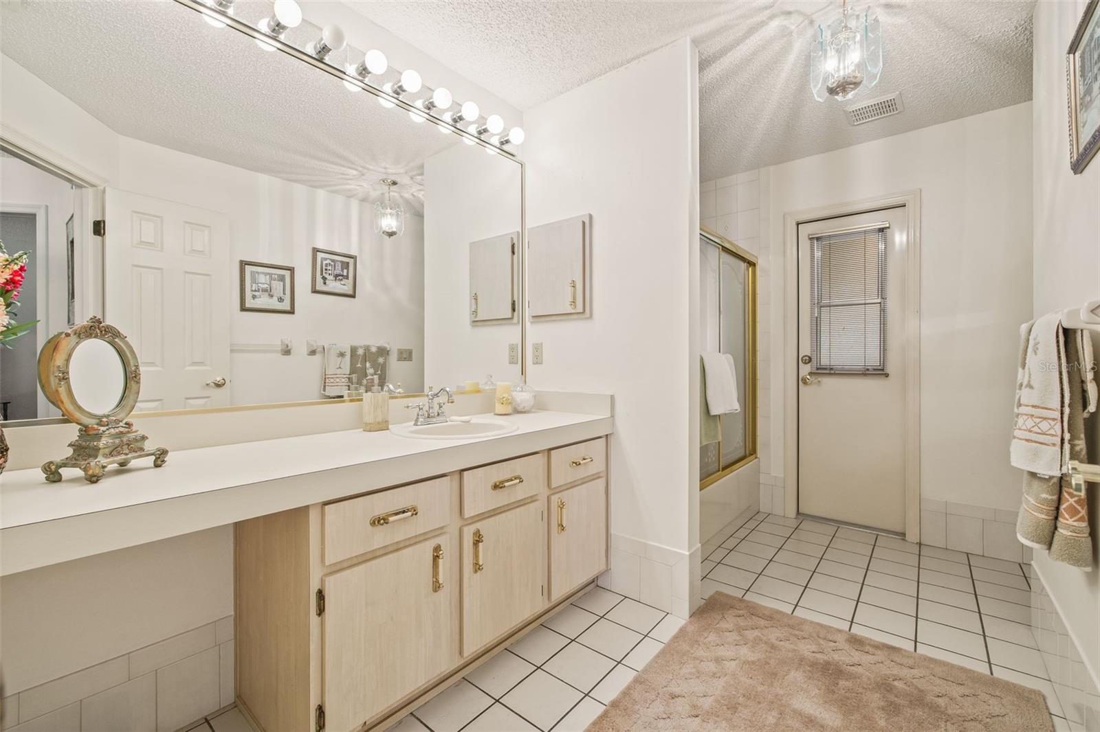 Image 35 of 47 For 5434 Wellfield Road