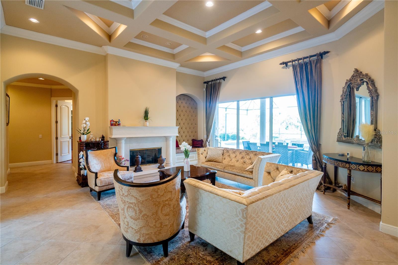 Listing photo id 11 for 15101 Kestrelglen Way