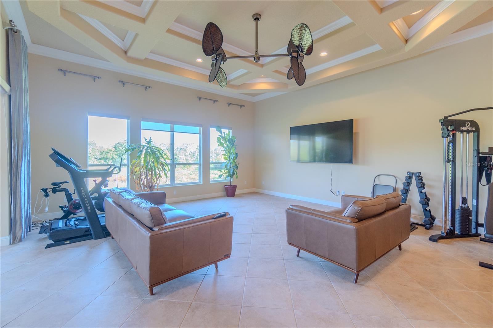 Listing photo id 25 for 15101 Kestrelglen Way