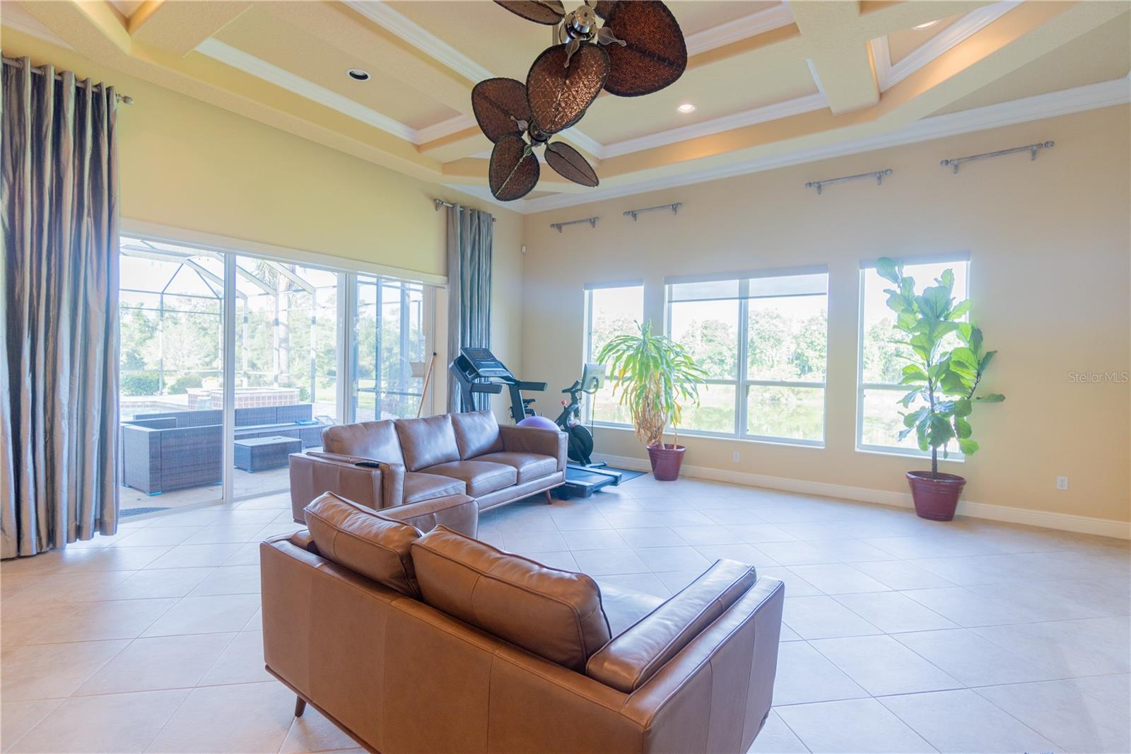 Listing photo id 28 for 15101 Kestrelglen Way