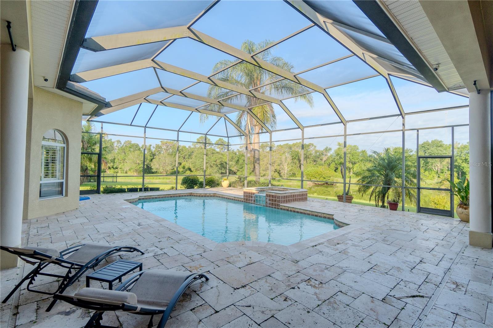 Listing photo id 29 for 15101 Kestrelglen Way