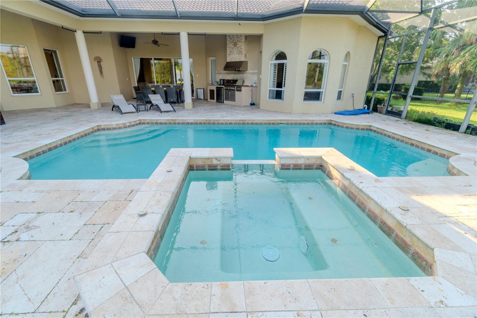 Listing photo id 33 for 15101 Kestrelglen Way